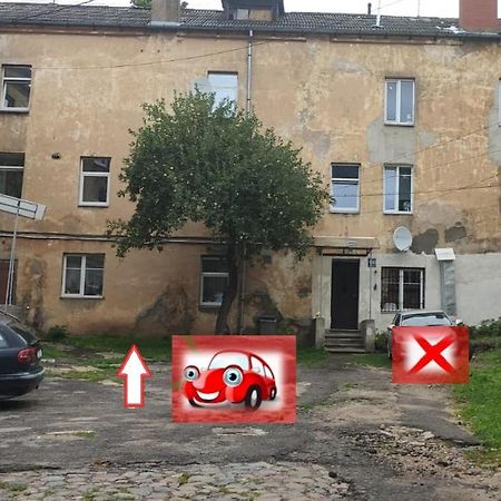 Latgales139 6 Can Stay Park In Front Of The House Free Parking Behind The Fence Self Check In Out Riga Esterno foto